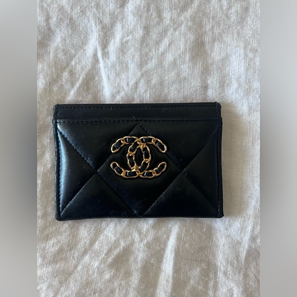 Chanel Card Holder - Picture 2 of 9
